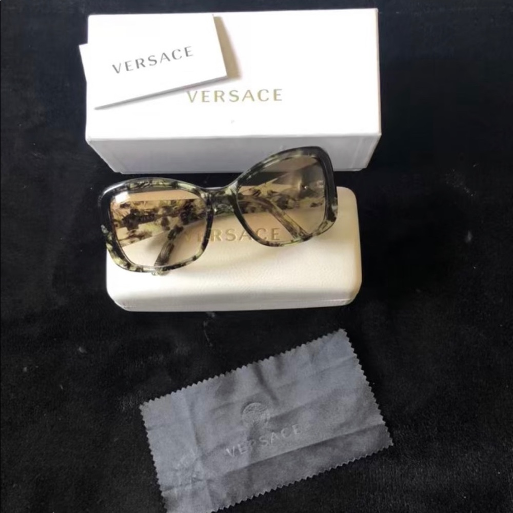 NWOT Versace Sunglasses